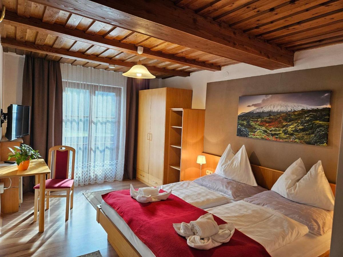 Gasthof-Pension Alt Kirchheim Bad Kleinkirchheim Zewnętrze zdjęcie