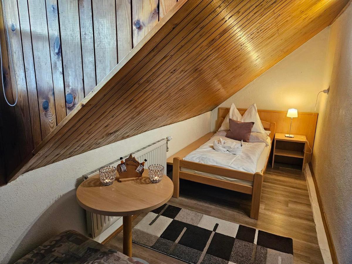 Gasthof-Pension Alt Kirchheim Bad Kleinkirchheim Zewnętrze zdjęcie